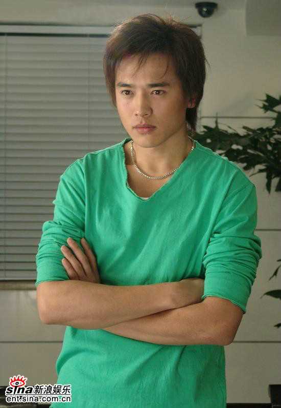 飞翔的梧桐子吴桐