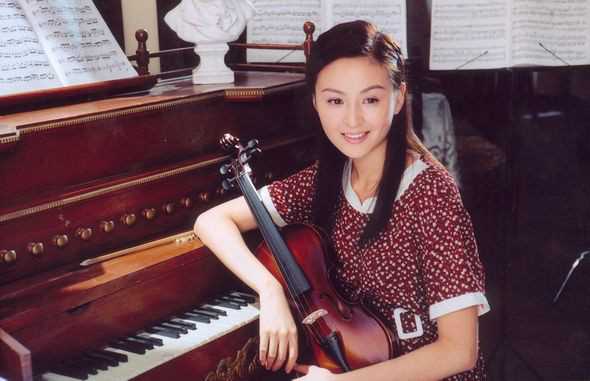 情断上海滩乔依依的扮演者是戴娇倩