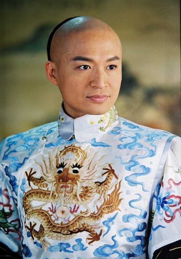 皇太子秘史爱新觉罗·胤礽的扮演者是马景涛