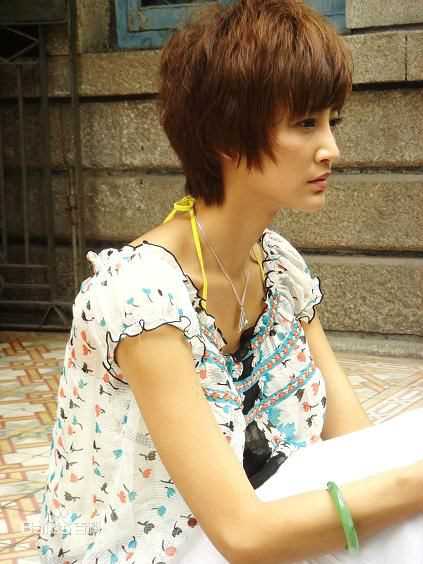 燃烧的玫瑰杨 琳的扮演者是张歆艺