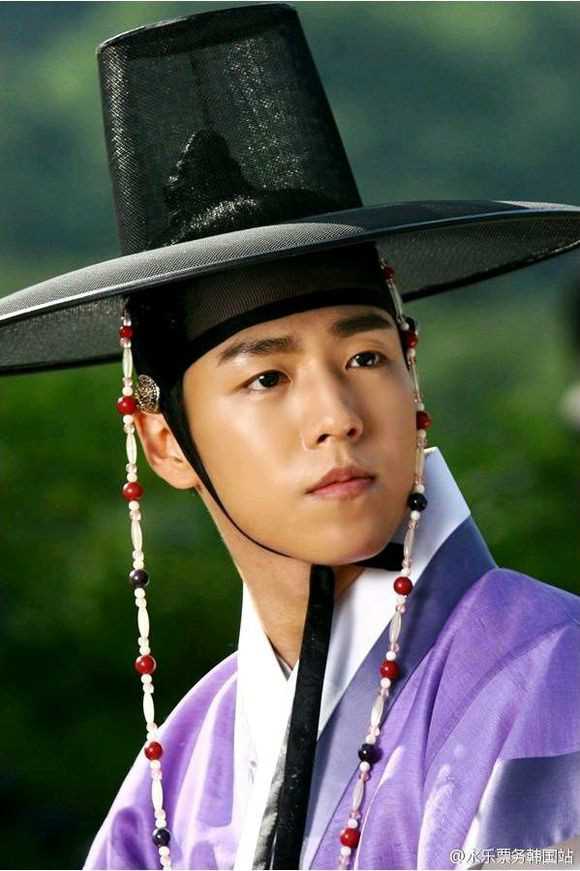 夜行书生贞显世子