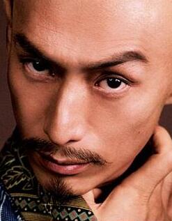 清须会议织田信包的扮演者是伊势谷友介