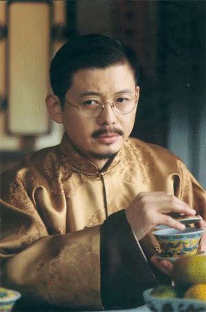 金锁记姜伯泽的扮演者是程前