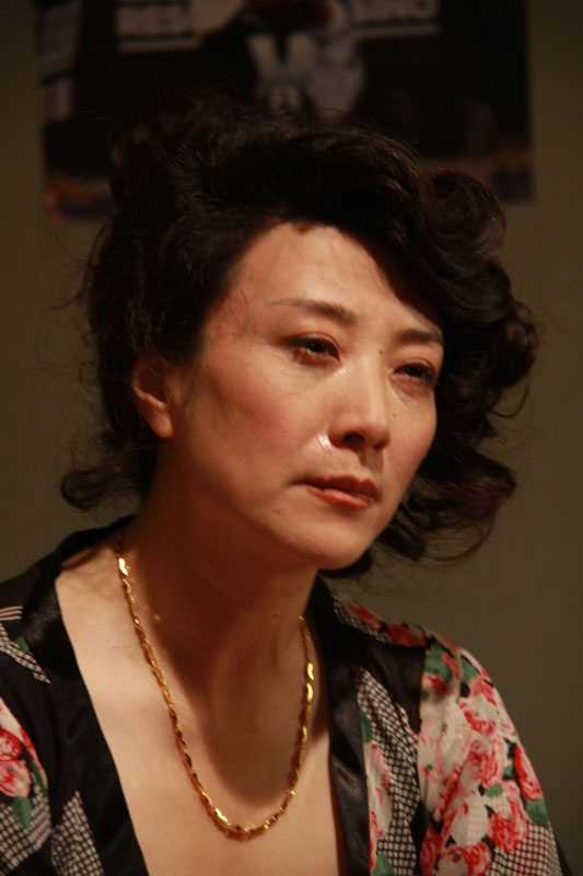 十五岁的笑脸朱母