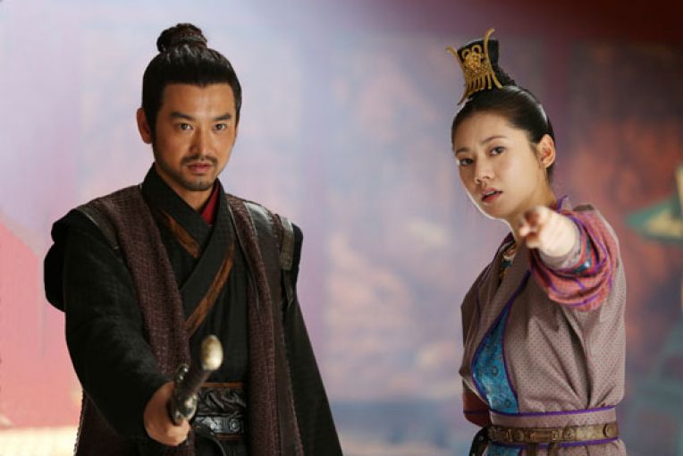 长安三怪探李秀一的扮演者是袁文康