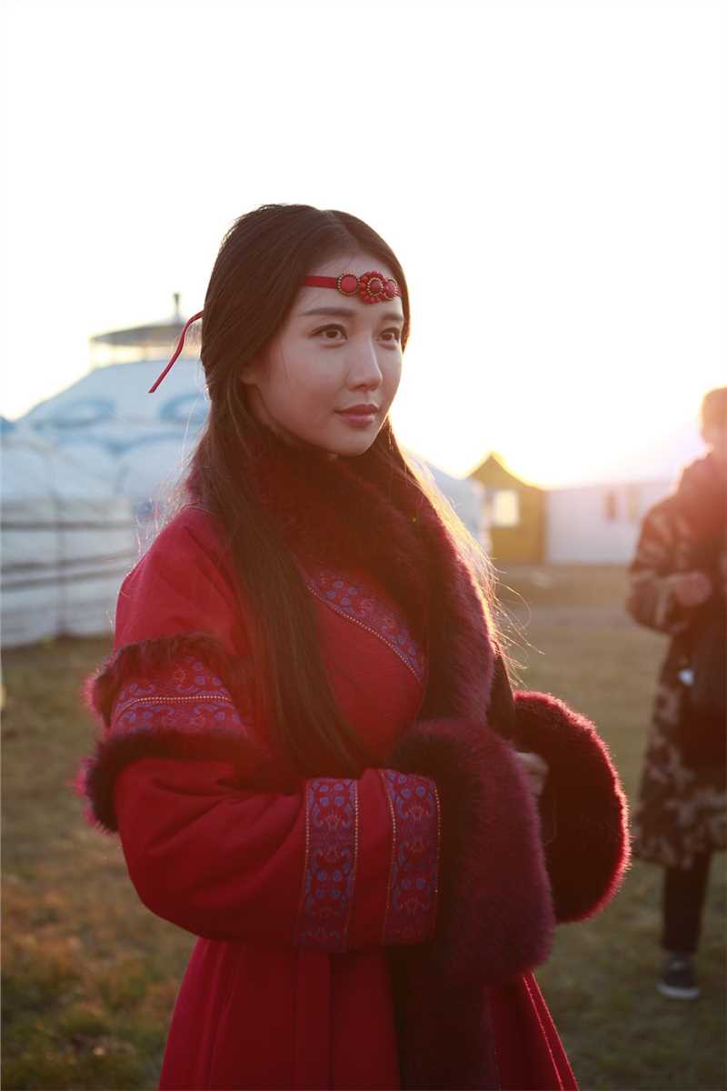 丝路英雄·云镝云歌的扮演者是潘时七