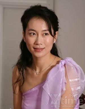 别和陌生人跳舞于萍萍