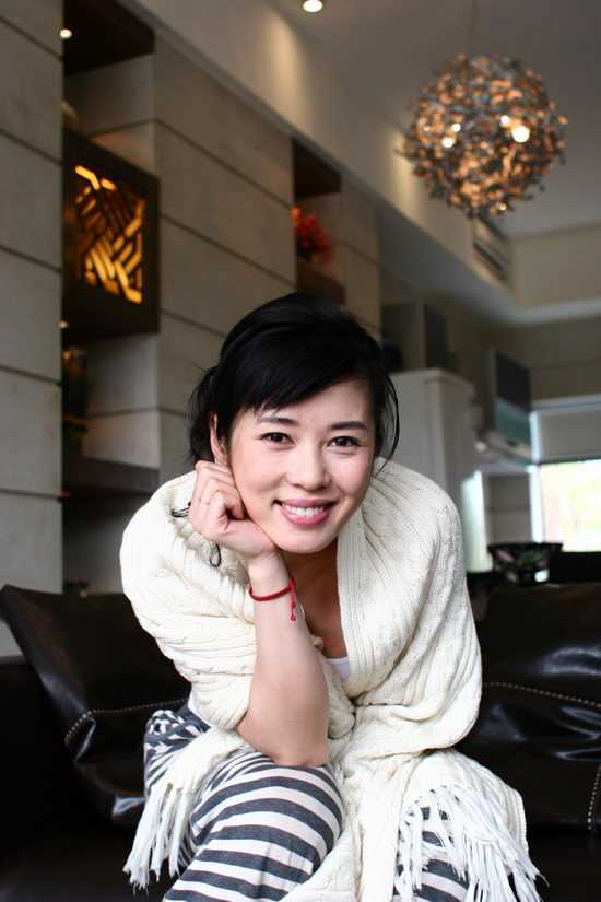 双食记李春燕的扮演者是余男