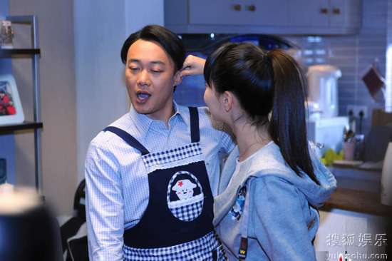 隐婚男女送餐小伙的扮演者是陈奕迅