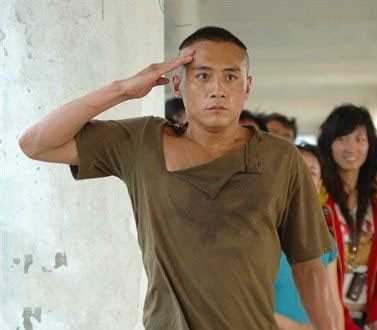 硬汉老三的扮演者是刘烨