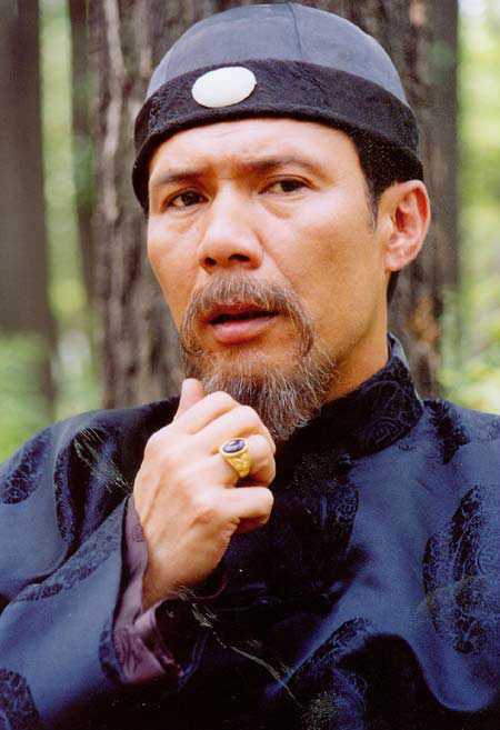 范府大院施学仁