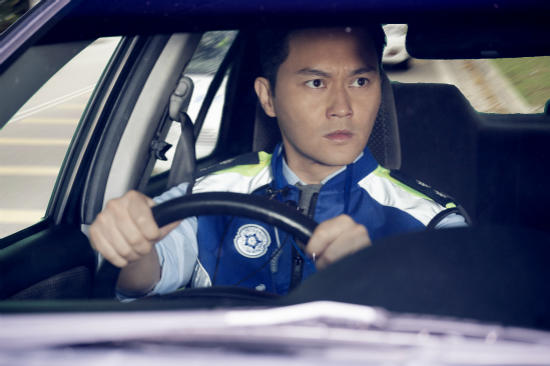 泄密者李永勤的扮演者是张智霖