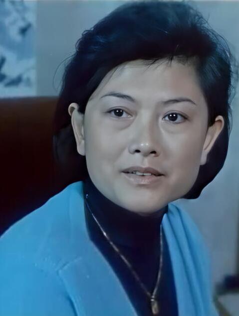 假女真情李淑芬