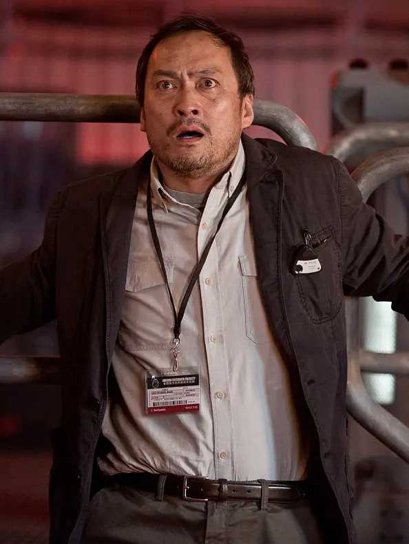 哥斯拉芹泽教授