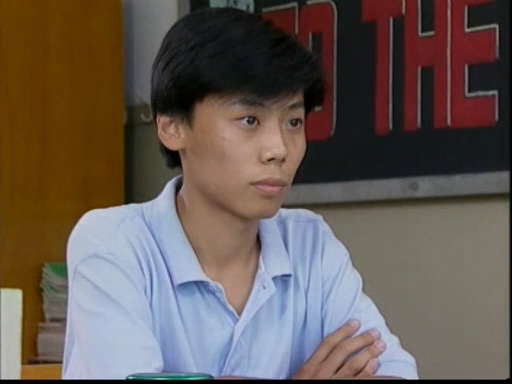 十七岁不哭罗洋