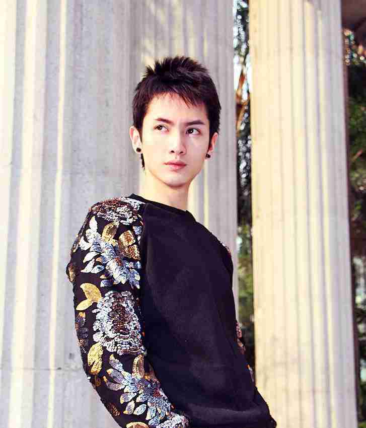 北纬二十八度冯立强