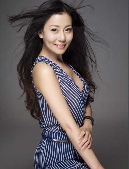 北纬二十八度奢香母的扮演者是张雅萌