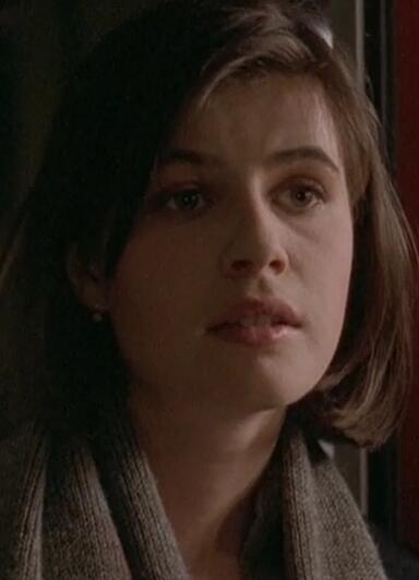 蓝白红三部曲之红瓦伦丁的扮演者是伊莲娜·雅各布