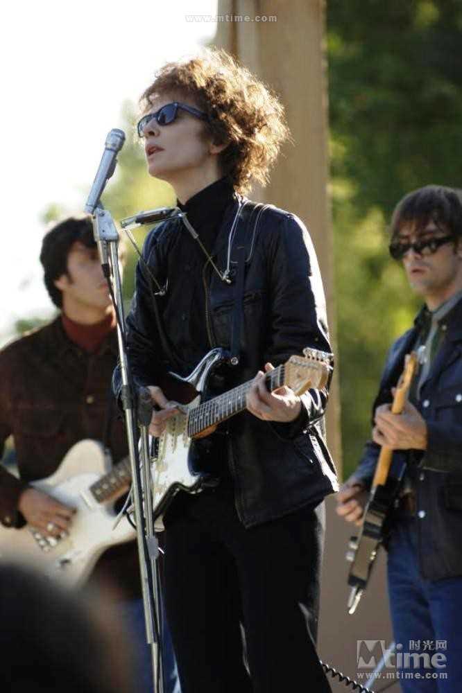 我不在那儿Jude Quinn