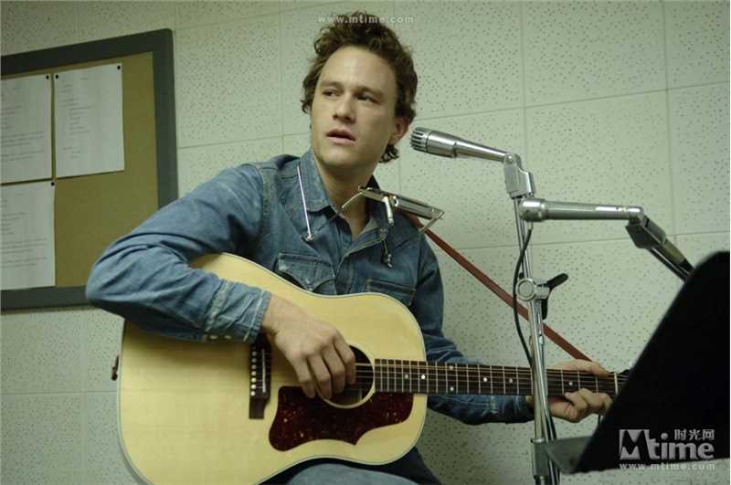 我不在那儿Robbie Clark