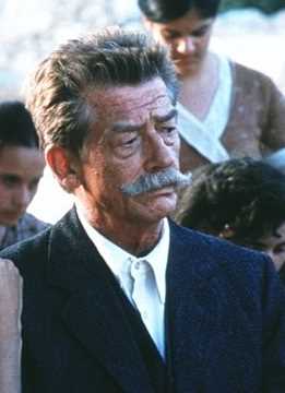 柯莱利上尉的曼陀林Dr. Iannis