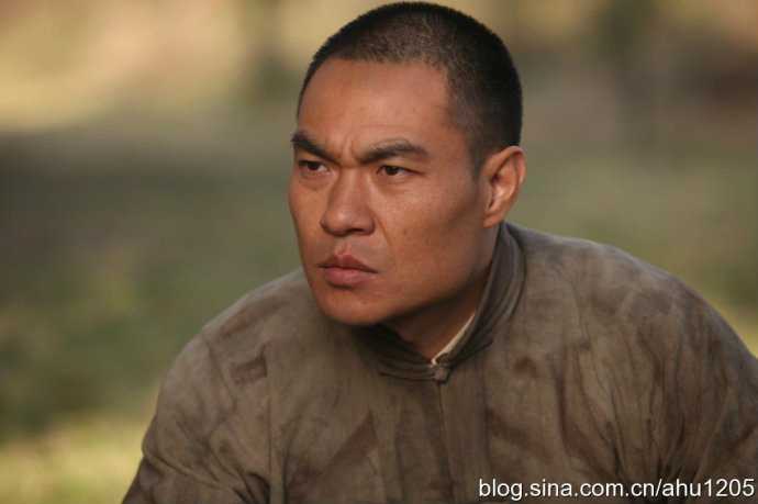 洪流聂天洪的扮演者是李君峰