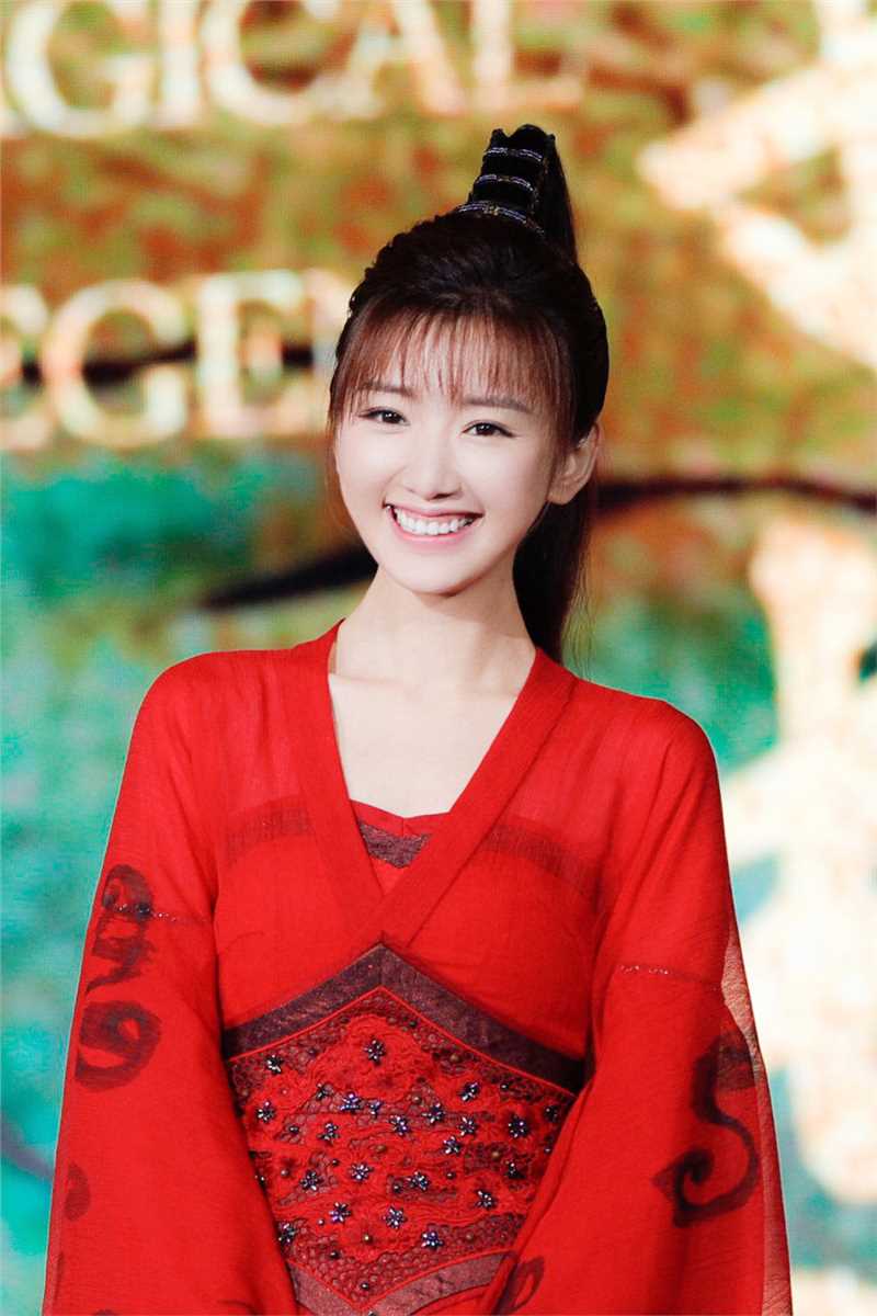 平妖传胡永儿的扮演者是毛晓彤