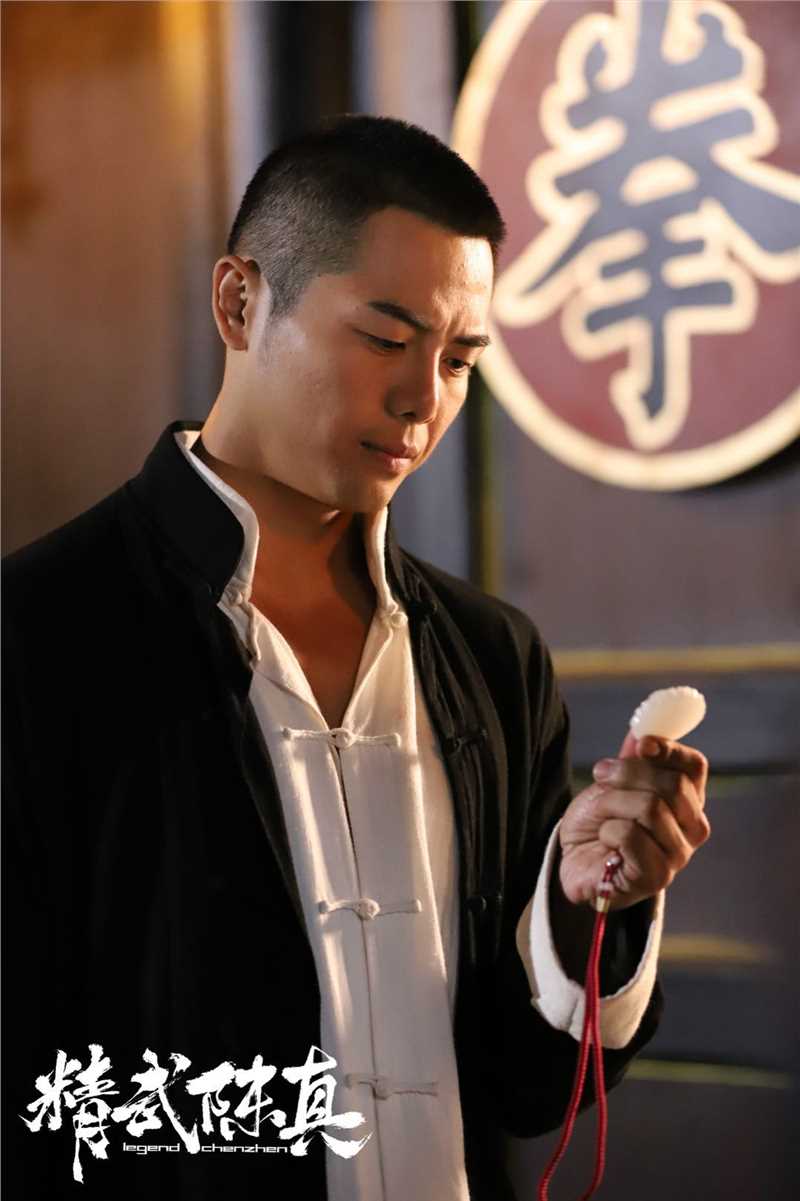 精武陈真陈真的扮演者是陈奕名