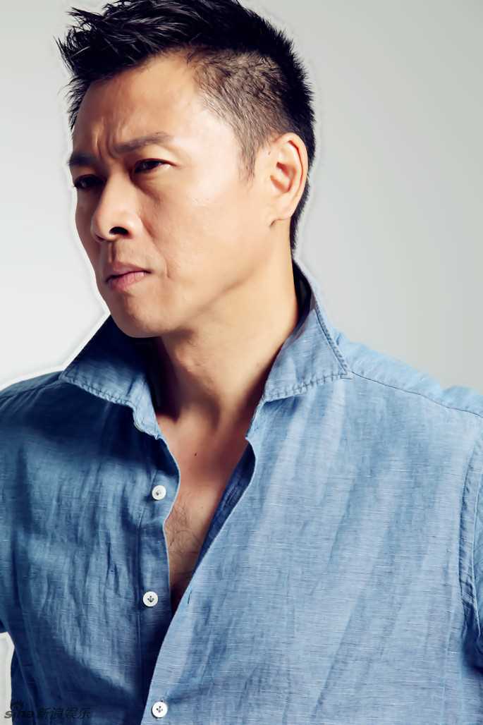 便衣警察周志明