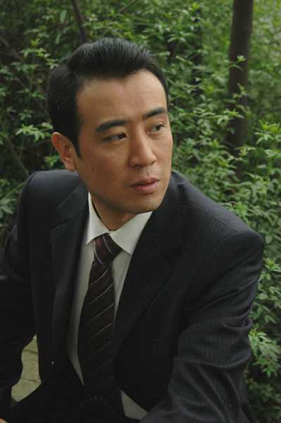 岁月吴过的扮演者是于和伟