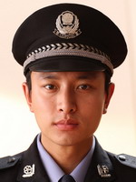 便衣警官麦小龙