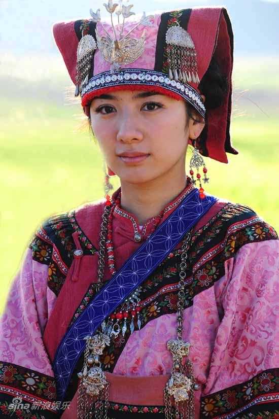 山间铃响马帮来惹朵