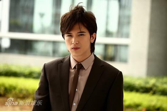 夏家三千金严格