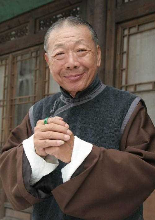 舞台姐妹班主（老爹）