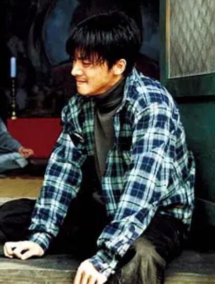 春去春又来青年和尚