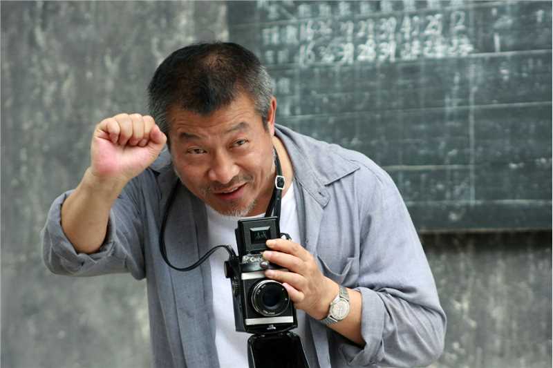 冯国庆扮演的战地记者——来宝