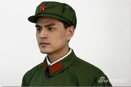 人是铁饭是钢青年大毛