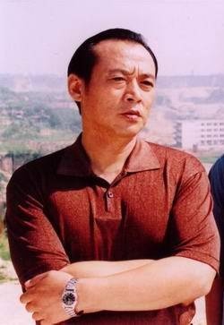 天地粮人曲正平