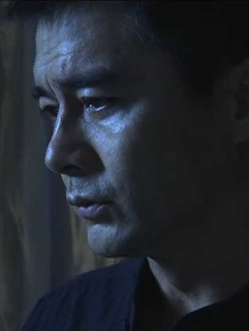 疯狂的背后吕东