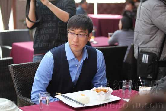 新编辑部故事刘向前