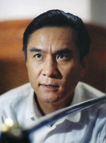 红色康乃馨扬源辉