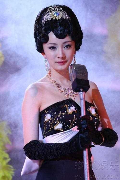 新京城四少殷白雪(霍小钗)/殷达兰