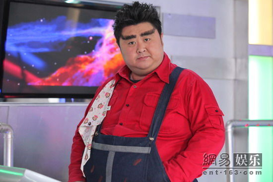 星际精灵蓝多多黑心博士