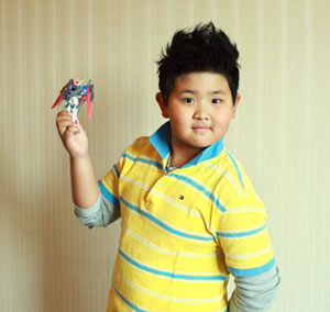 星际精灵蓝多多包大雷