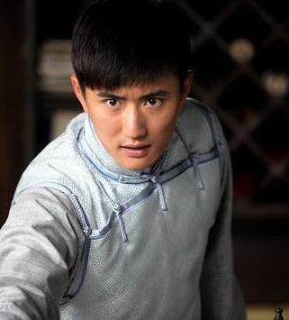 流泪的新娘陆天智的扮演者是叶静