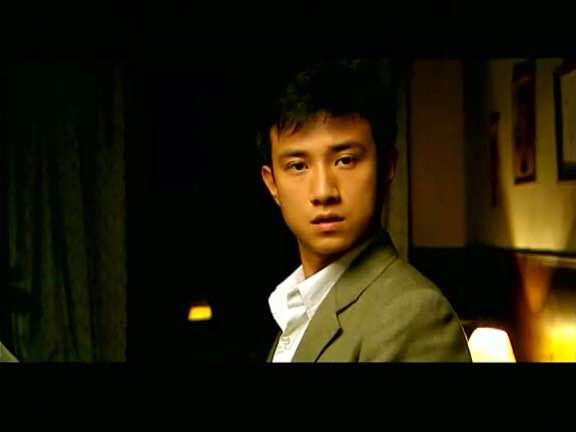 兄弟门华小文的扮演者是文章