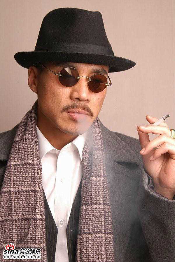 玉碎陆雄飞的扮演者是丁海峰