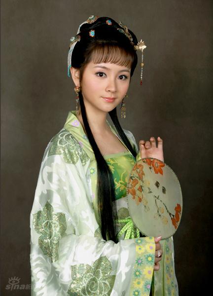 黛玉传薛宝钗的扮演者是邓莎