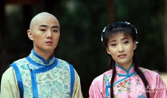 功夫·咏春梁博俦的扮演者是余少群