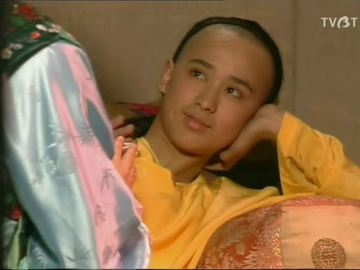 康熙大帝康熙皇帝（12岁）的扮演者是陈建军